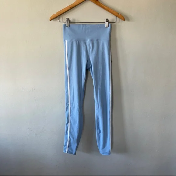 Vuori Track leggings in Orchard Light Blue Size XS - Picture 2 of 6